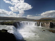 Goðafoss (Водопад Богов)